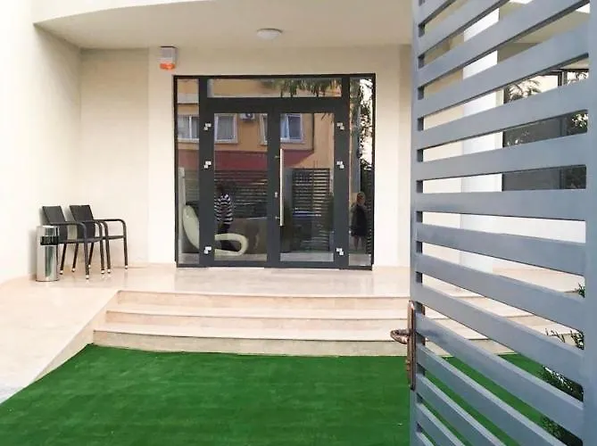 Kalliopi 3* אפורי נורד